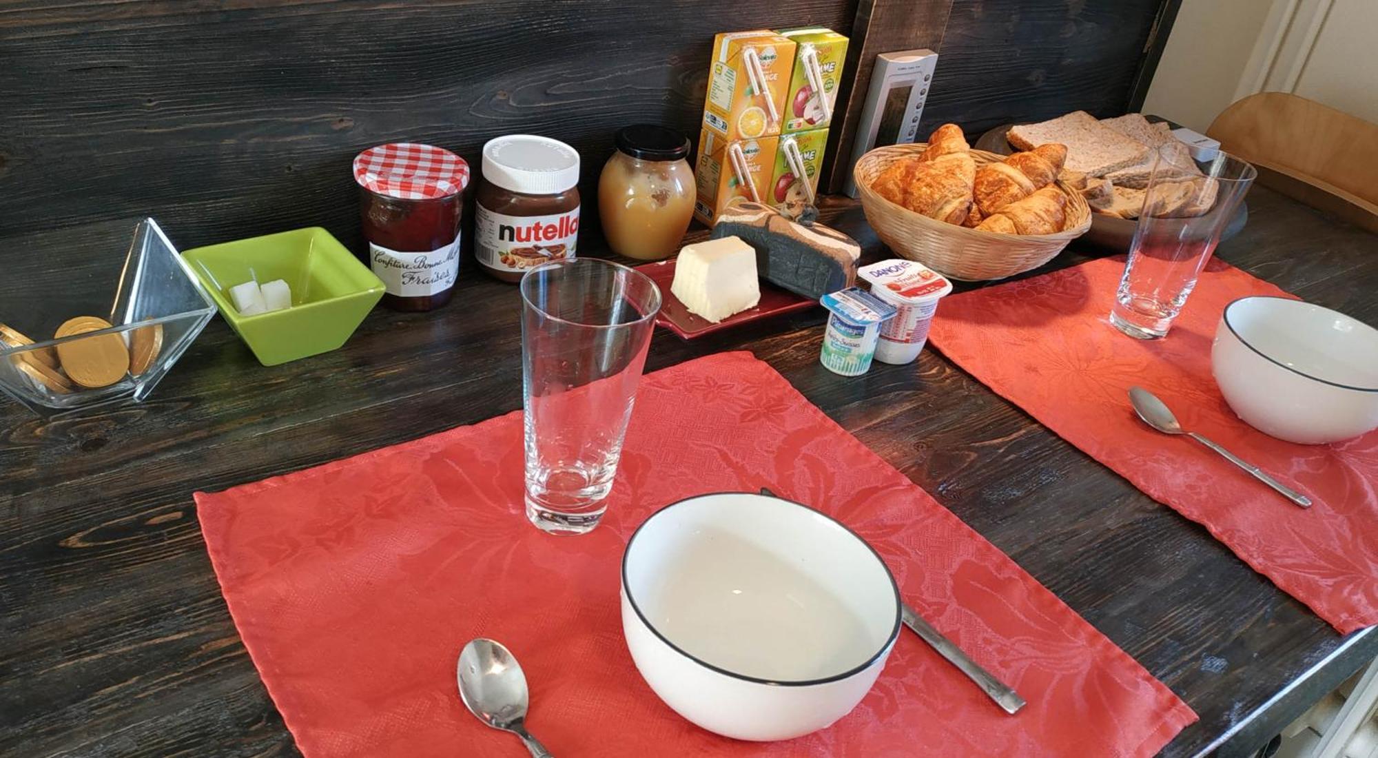 Like Home - Comme Chez Soi - Chambre D'Hote Saint-Lo Exteriör bild